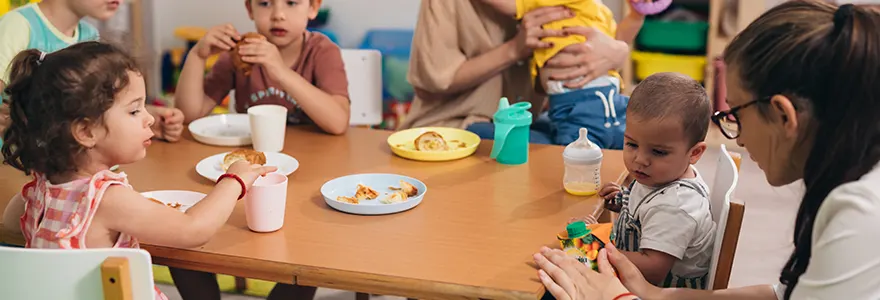 choisir des etiquettes pour guider votre enfant dans son alimentation a la creche