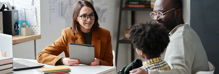 instaurer une communication reguliere avec l ecole pour le succes de votre enfant